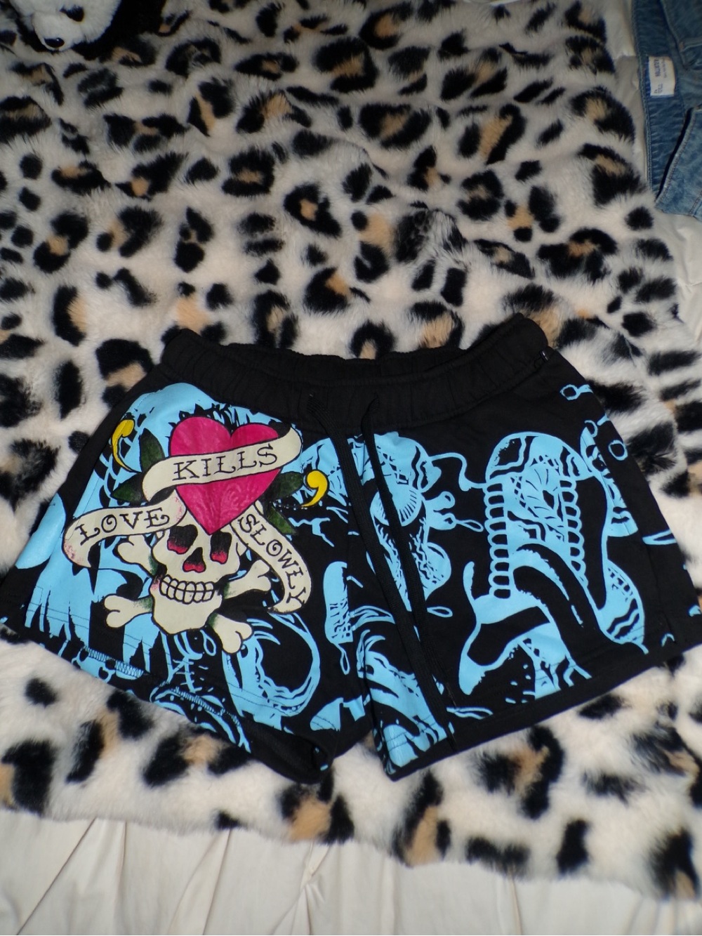 Ed Hardy NYC skull fleece sweatshorts